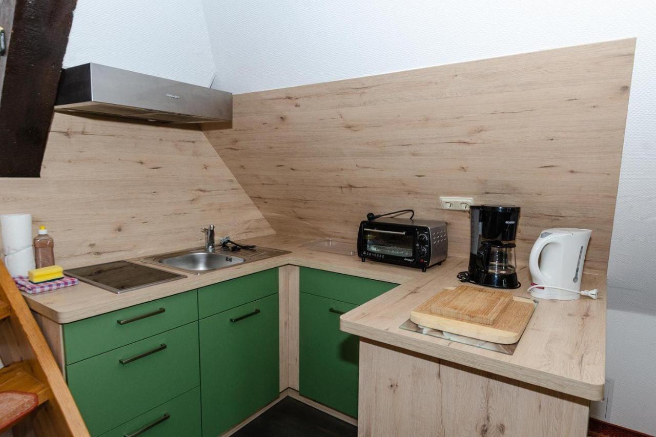 3-R-Ferienwohnung-Fuer-4-Personen-In-Schaprode-Auf-Ruegen-Zi3 Exteriör bild
